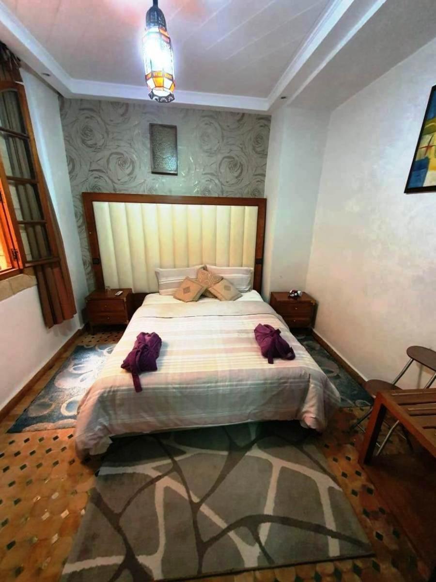 Riad Tamazouzte Hotel Marrakesh Bagian luar foto