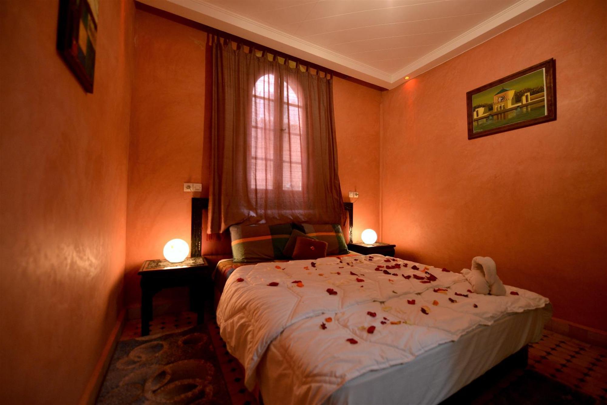Riad Tamazouzte Hotel Marrakesh Bagian luar foto