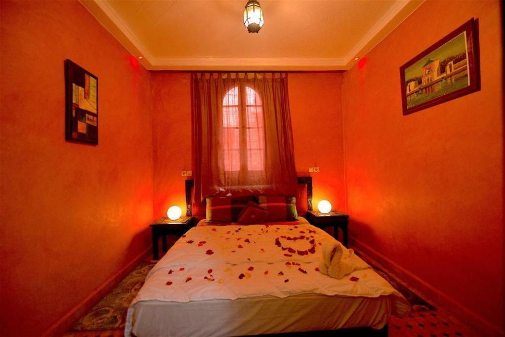 Riad Tamazouzte Hotel Marrakesh Bagian luar foto