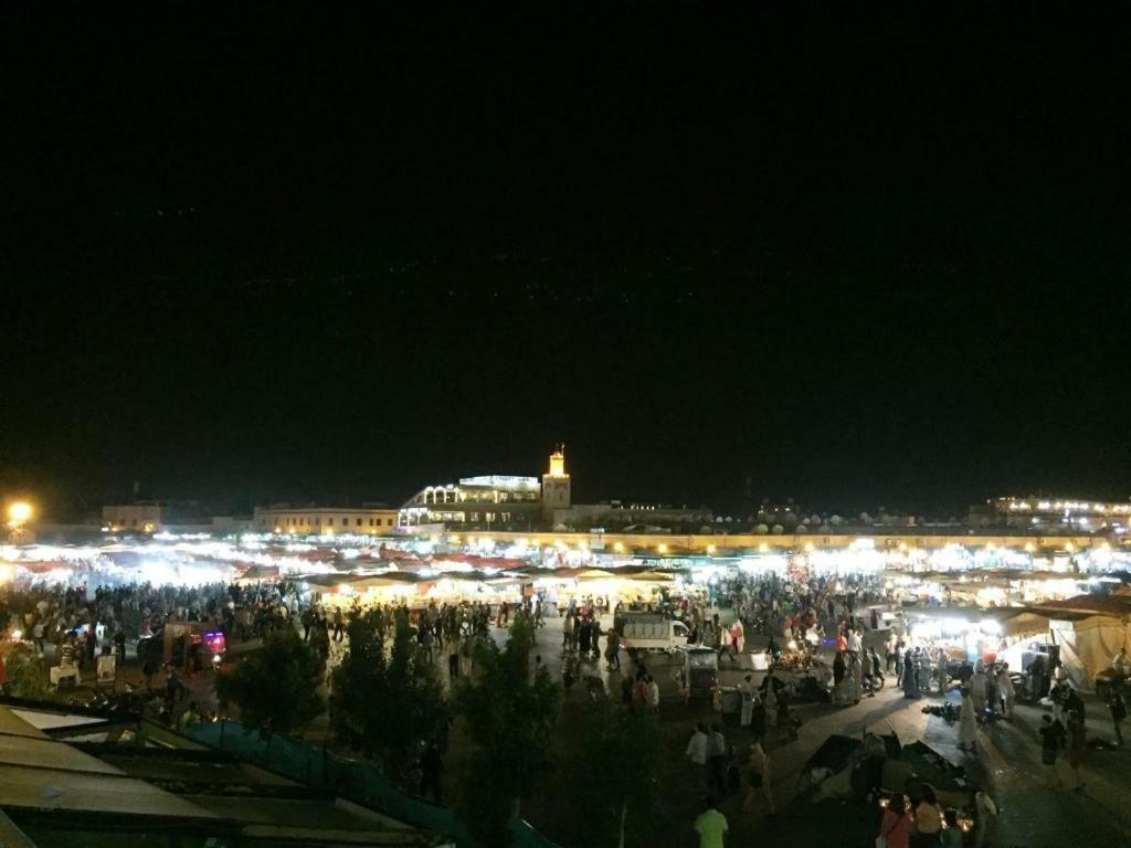 Riad Tamazouzte Hotel Marrakesh Bagian luar foto