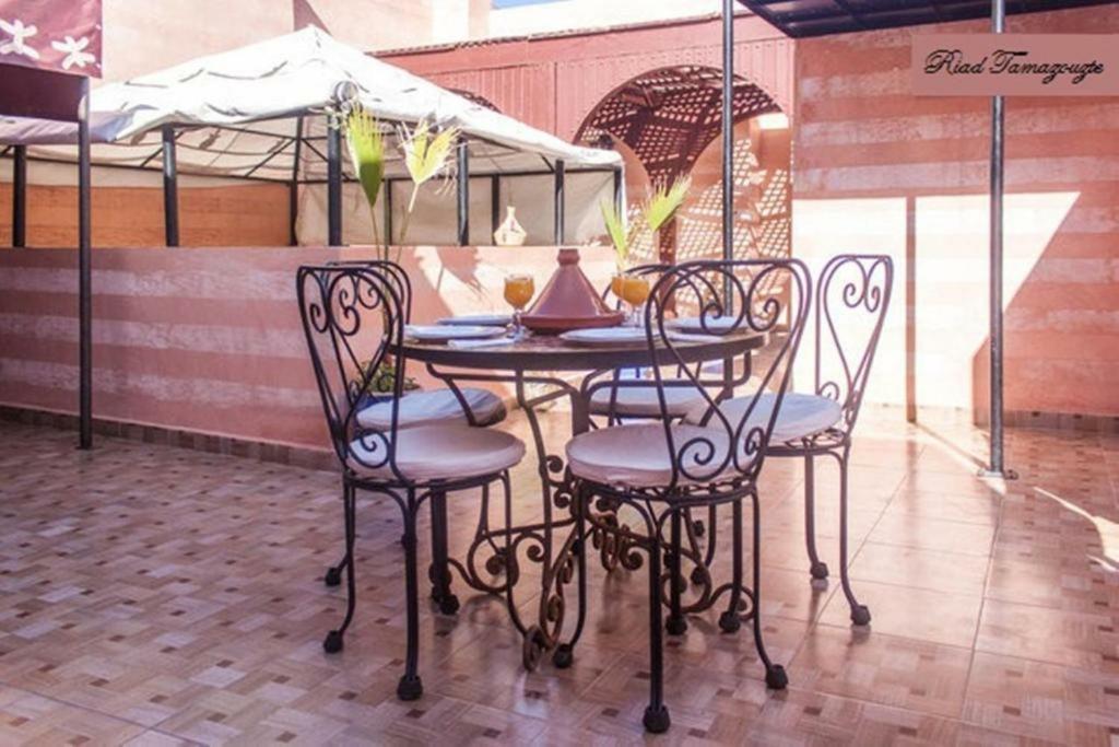 Riad Tamazouzte Hotel Marrakesh Bagian luar foto
